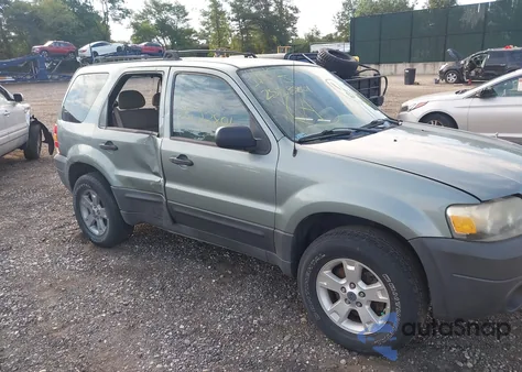 2005 Ford Escape Xlt from USA, damaged, VIN 1FMYU93165KB19629